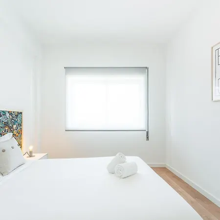 Guestready - Retreat With A Balcony 아파트 포르투