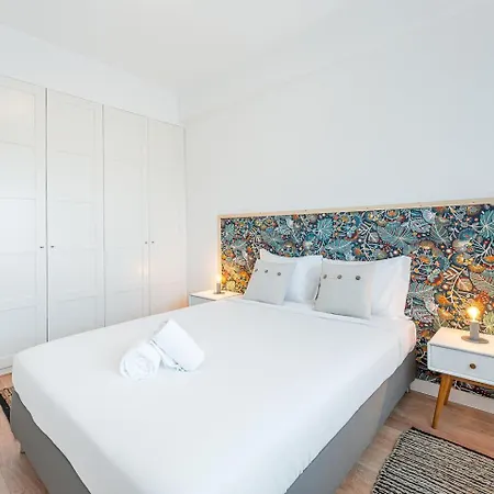 Guestready - Retreat With A Balcony * Porto