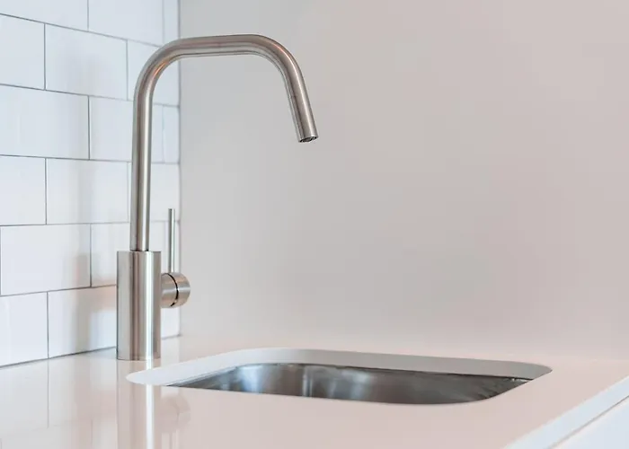 Lägenhet Guestready - Retreat With A Balcony Oporto