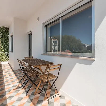Guestready - Retreat With A Balcony Appartamento